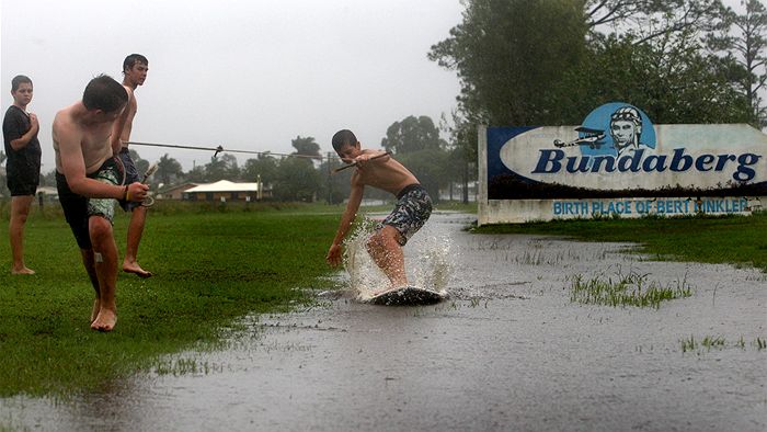 Qantas and jetstar fly from hervey bay airport . Hervey Bay To Airlie Beach Tripfarm