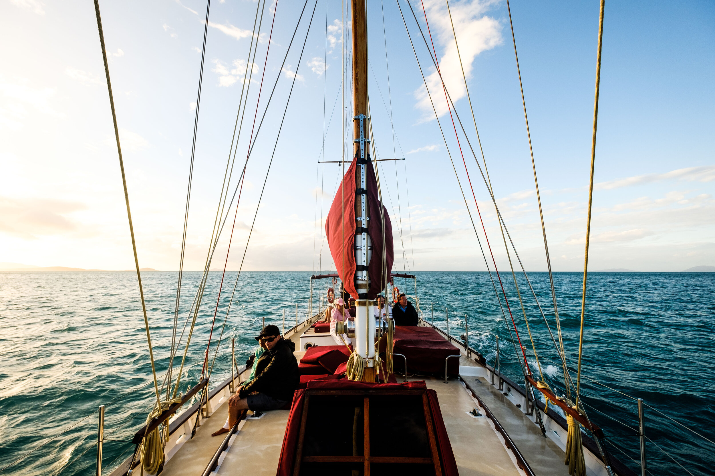 Swimming in the crystal clear waters, visiting hill inlet and . Sailing The Whitsundays Jamiechancetravels