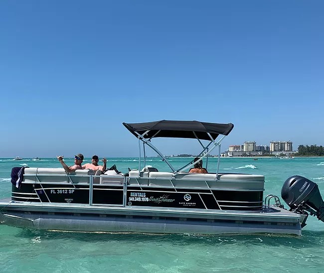 Enjoy your day on the water with friends and family! Boat Rentals Siesta Key Marina
