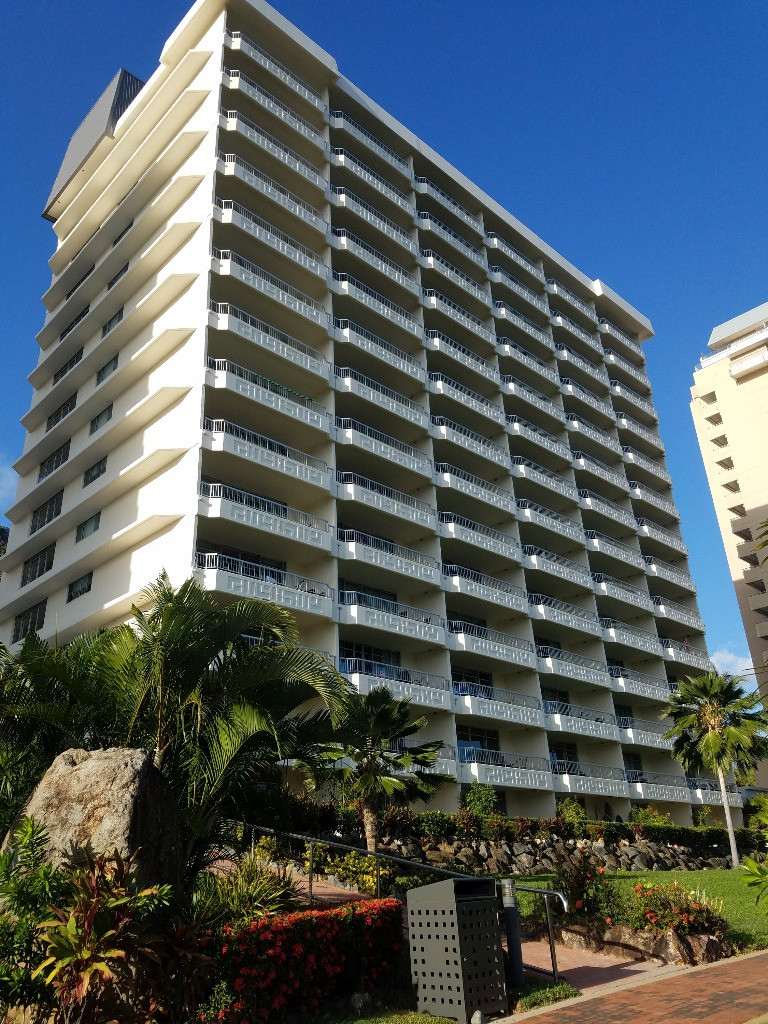 The location and our room on the 9th floor was outstanding. Whitsunday Dreaming Hamilton Island With Kids
