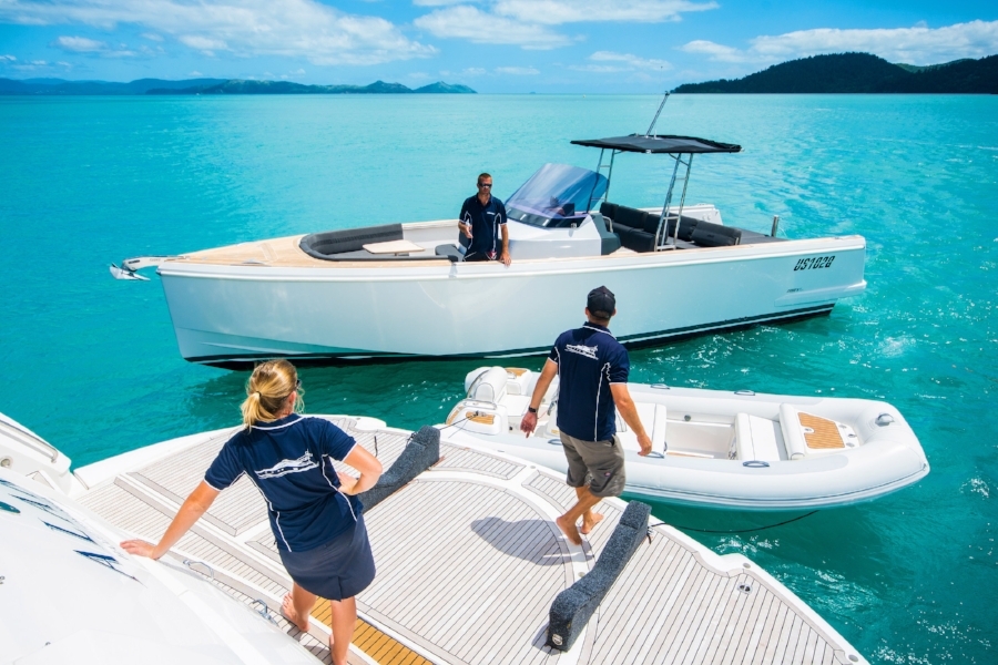 Sailing the whitsundays is like nothing else you will ever experience. Skippered Charters Luxury Yachts Whitsundays Bareboating And Crewed Luxury Charters