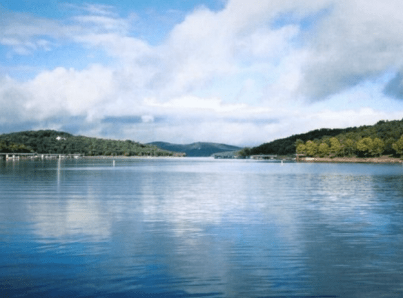 36+ Exploring Holiday Island Mo Sightseeing